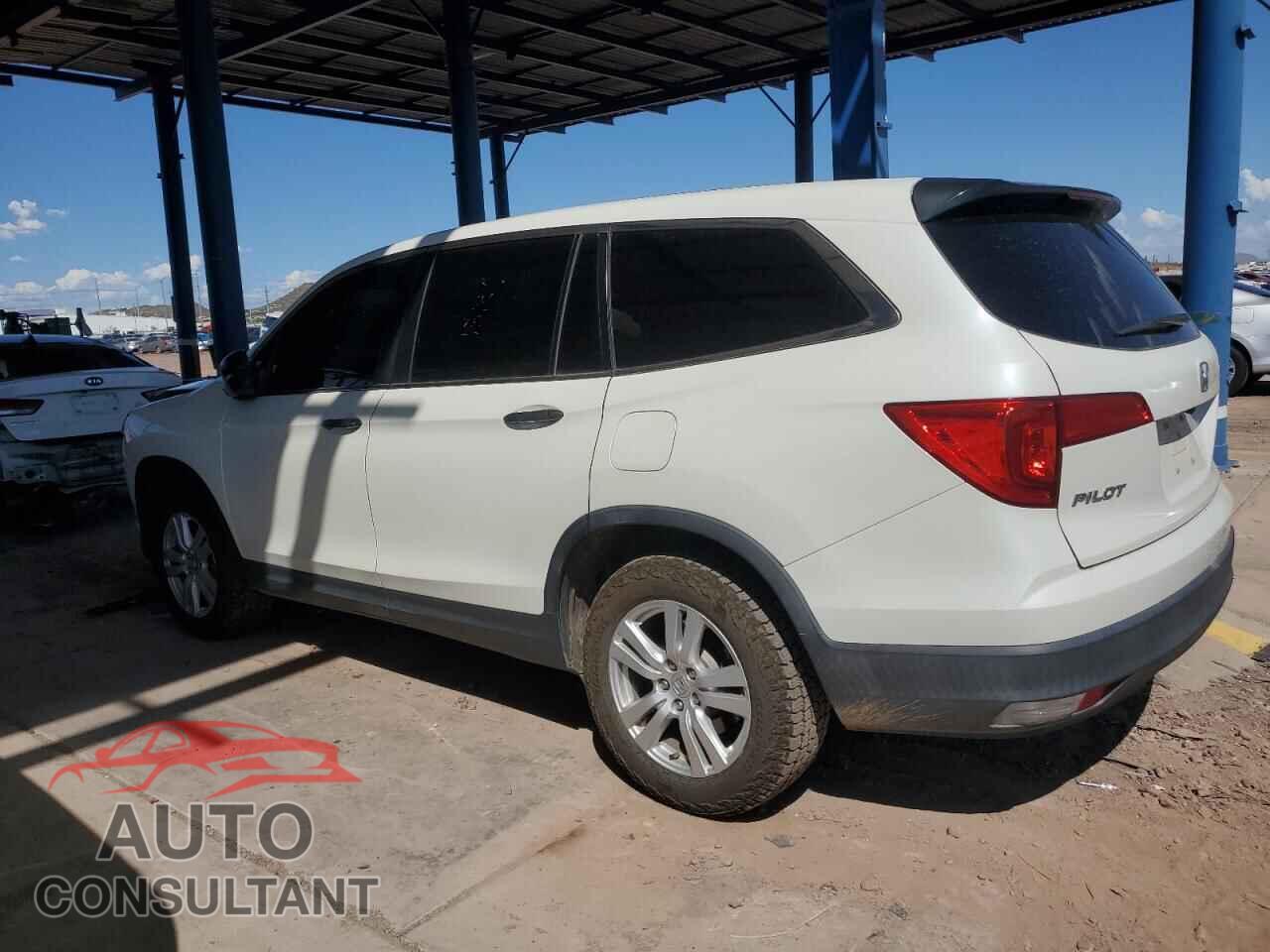 HONDA PILOT 2017 - 5FNYF5H14HB044642