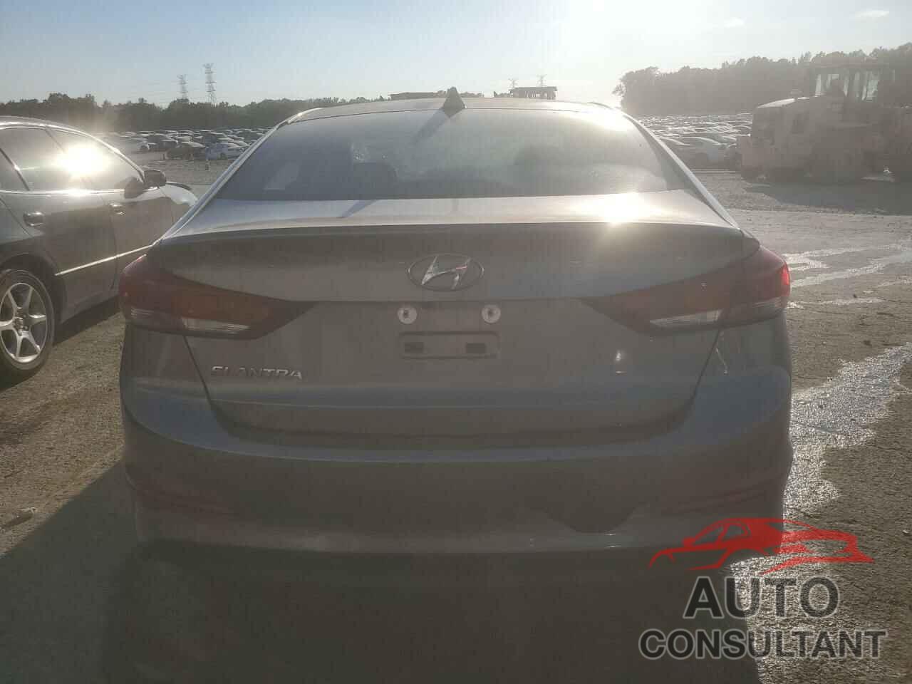 HYUNDAI ELANTRA 2018 - 5NPD84LF1JH311734