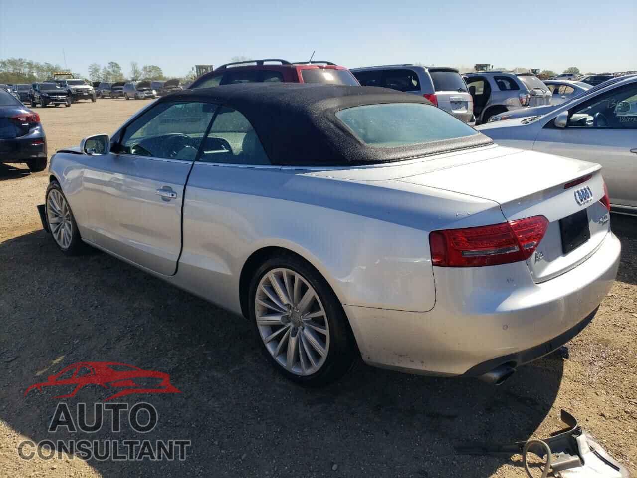 AUDI A5 2012 - WAULFAFH8CN009158