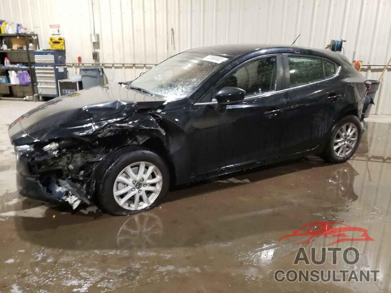 MAZDA 3 2018 - 3MZBN1L75JM259572