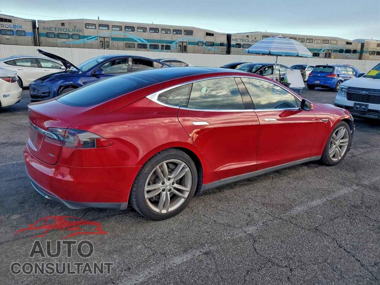TESLA MODEL S 2015 - 5YJSA1S24FF087292