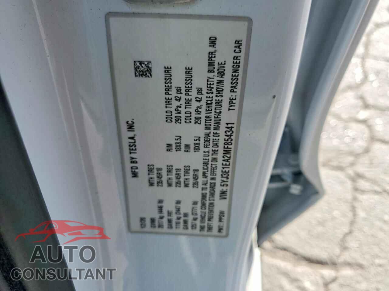TESLA MODEL 3 2021 - 5YJ3E1EA2MF854341