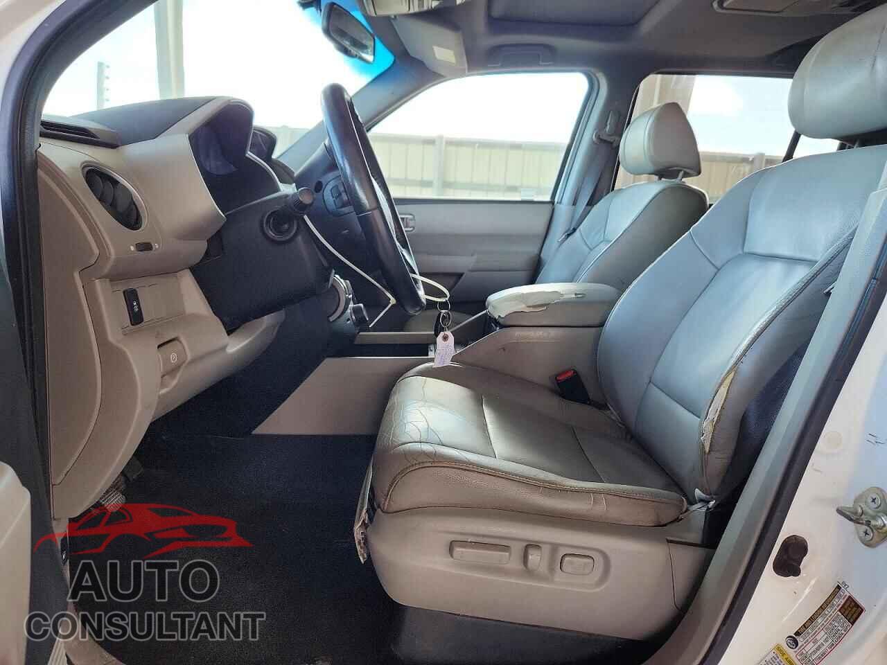 HONDA PILOT 2013 - 5FNYF3H69DB010514