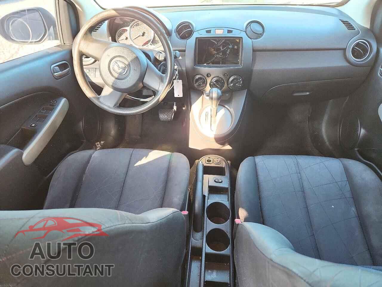 MAZDA 2 2012 - JM1DE1KZ9C0143215