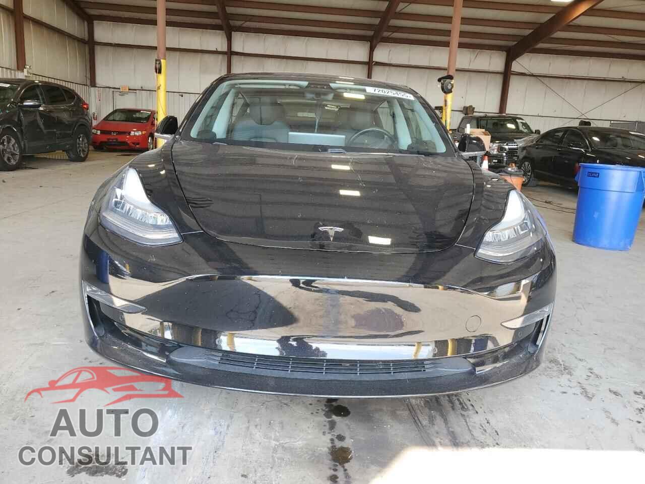 TESLA MODEL 3 2018 - 5YJ3E1EAXJF152280