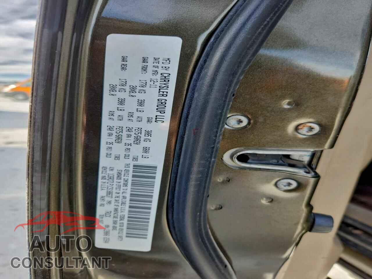 DODGE RAM 1500 2012 - 1C6RD7LP1CS188637
