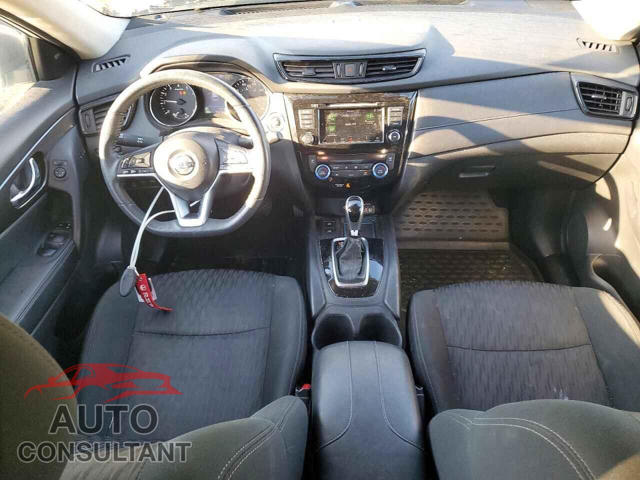 NISSAN ROGUE 2019 - 5N1AT2MV2KC830988