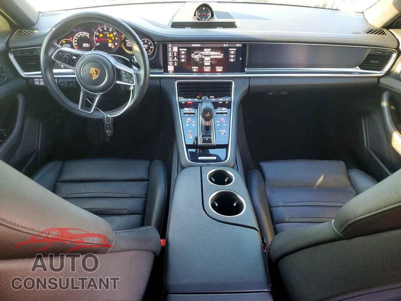 PORSCHE PANAMERA 2020 - WP0AA2A72LL100838
