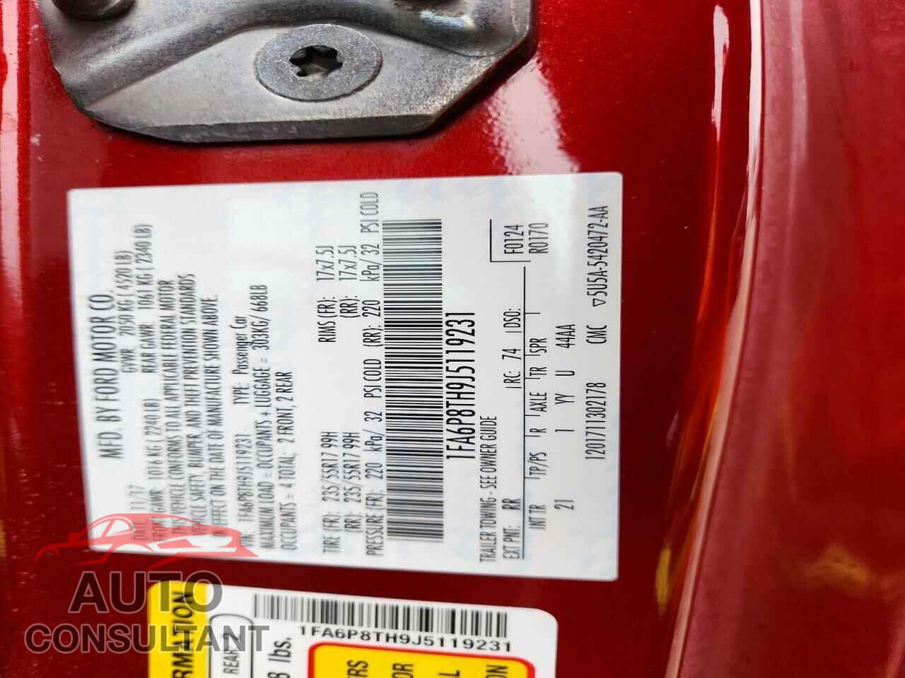 FORD MUSTANG 2018 - 1FA6P8TH9J5119231