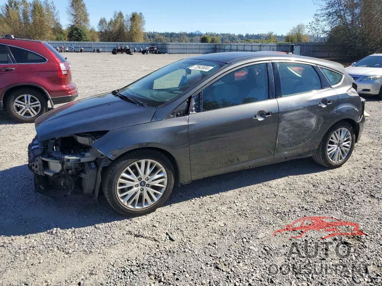 FORD FOCUS 2017 - 1FADP3N26HL264848