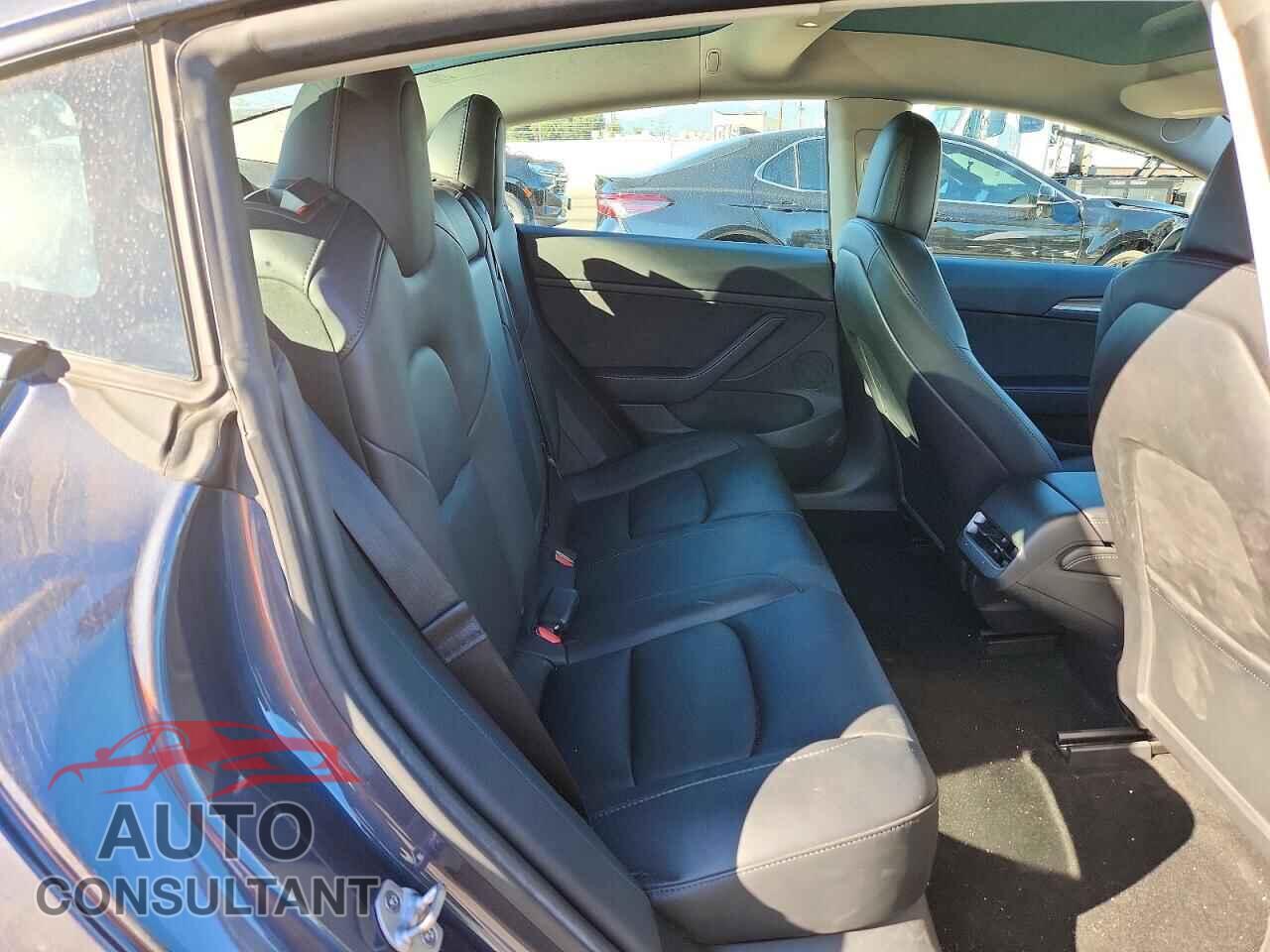 TESLA MODEL 3 2023 - 5YJ3E1EA4PF432401