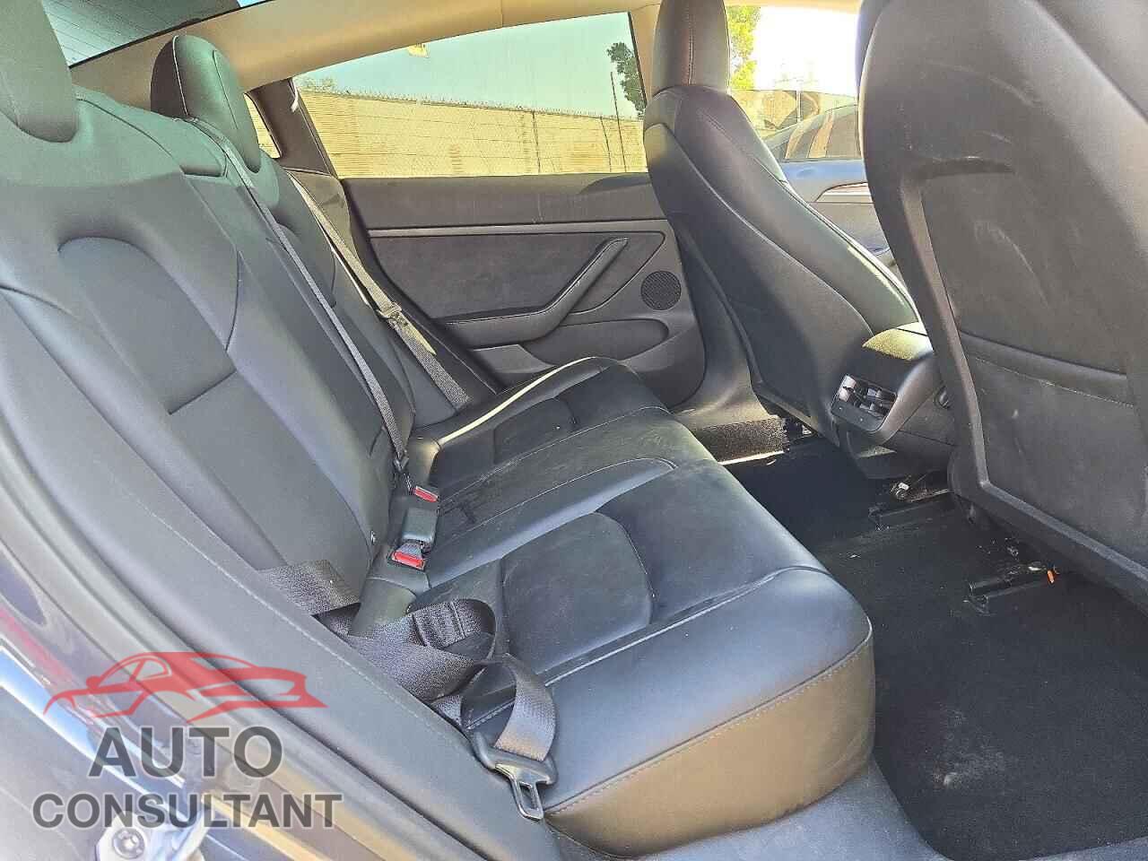 TESLA MODEL 3 2023 - 5YJ3E1EA3PF692000