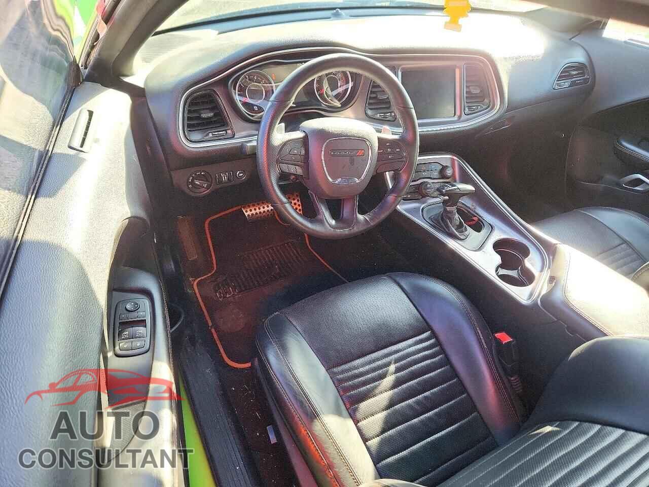 DODGE CHALLENGER 2015 - 2C3CDZBT9FH883392