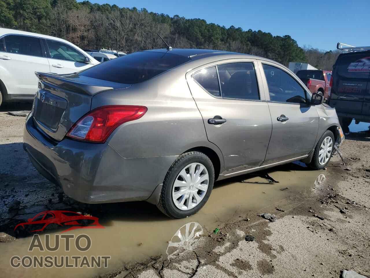 NISSAN VERSA 2017 - 3N1CN7AP3HL820254