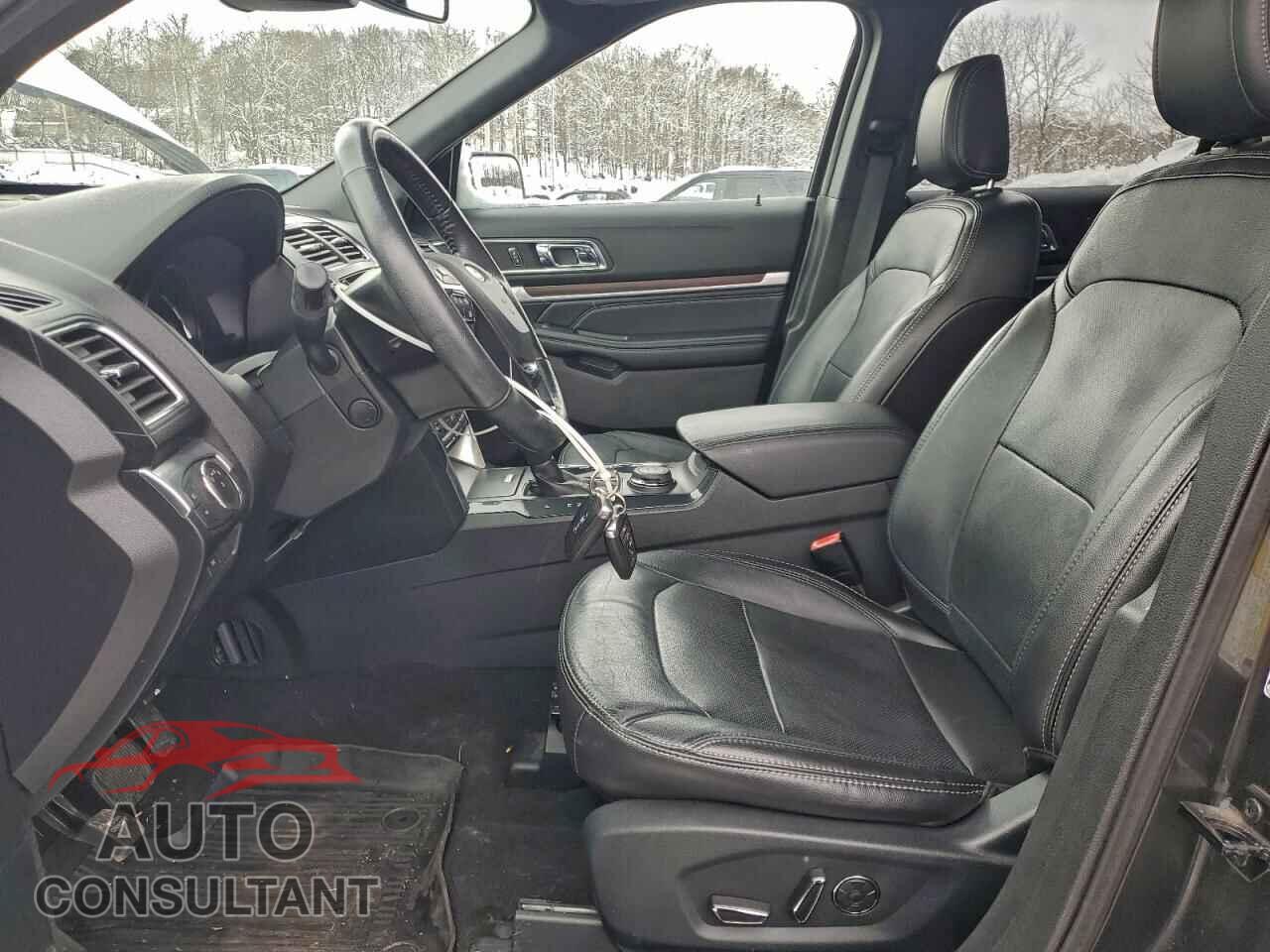 FORD EXPLORER 2018 - 1FM5K8FH1JGC51013