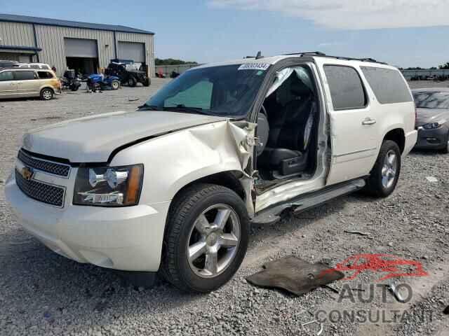 CHEVROLET SUBURBAN 2013 - 1GNSKKE70DR157802