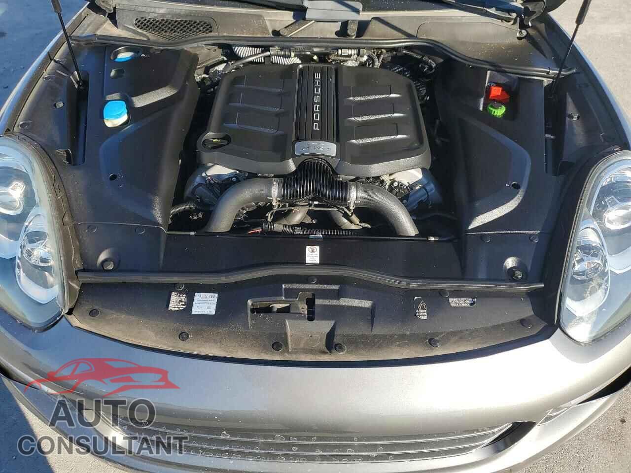 PORSCHE CAYENNE 2016 - WP1AB2A27GLA93648