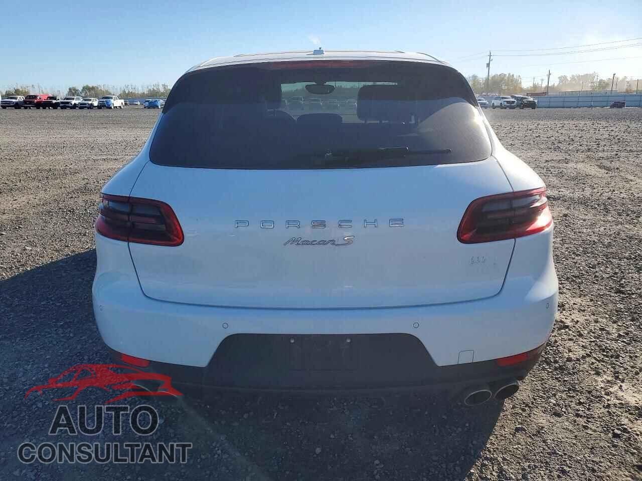 PORSCHE MACAN 2015 - WP1AB2A54FLB51675