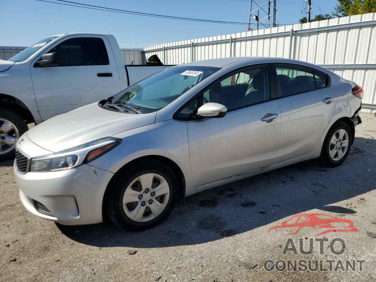 KIA FORTE 2018 - 3KPFK4A72JE218795