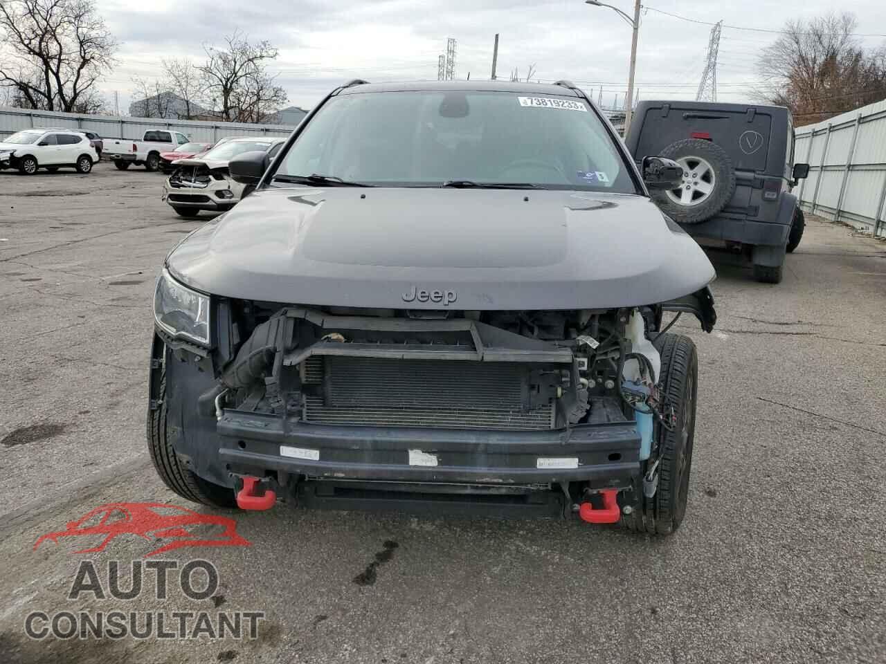 JEEP COMPASS 2020 - 3C4NJDDB7LT208664