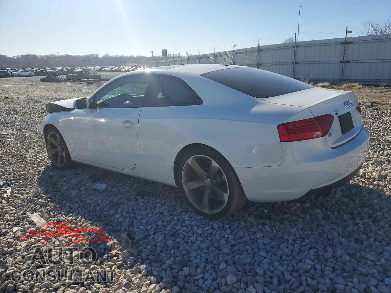AUDI A5 2014 - WAULFAFR7EA044874