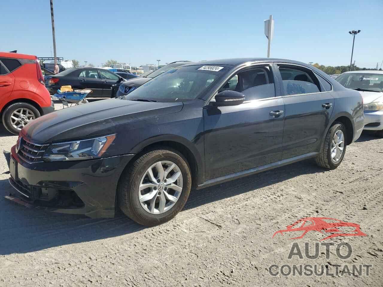 VOLKSWAGEN PASSAT 2018 - 1VWAA7A34JC014936