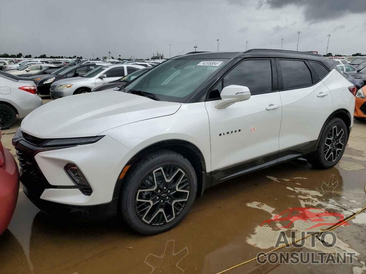 CHEVROLET BLAZER 2024 - 3GNKBERSXRS233255