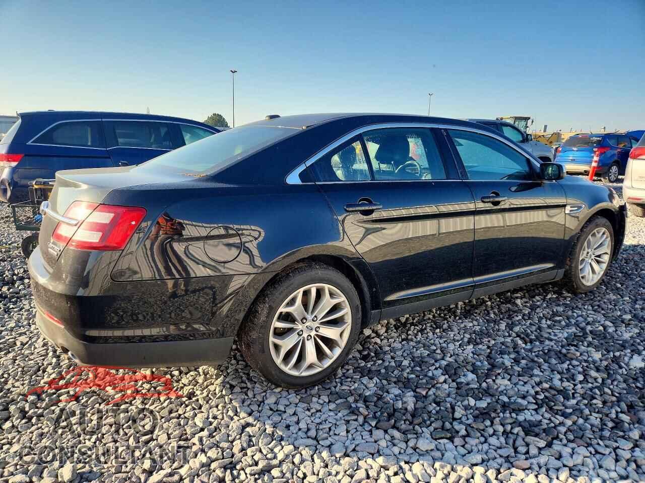 FORD TAURUS 2017 - 1FAHP2F81HG114928