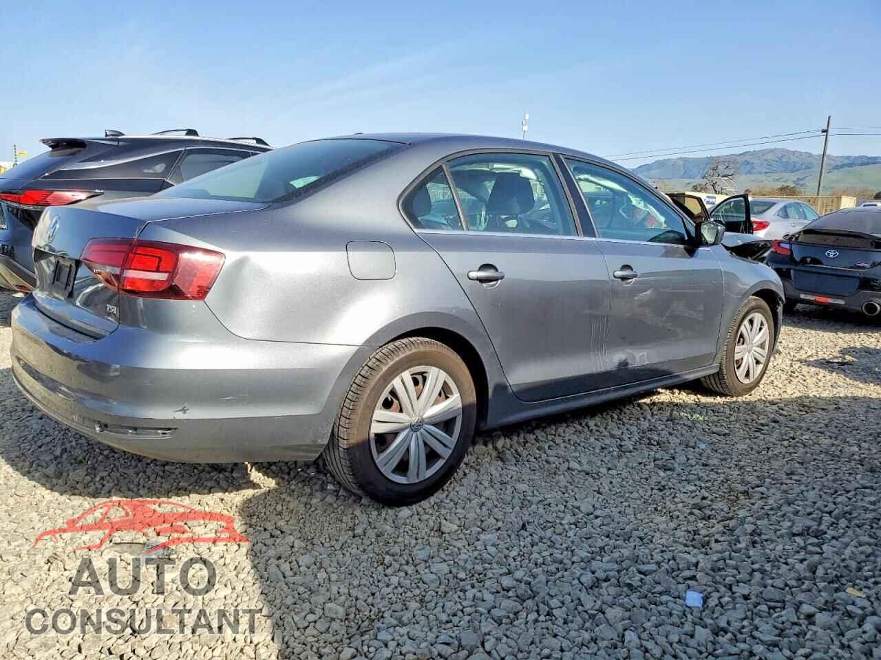 VOLKSWAGEN JETTA 2017 - 3VW2B7AJ5HM348580