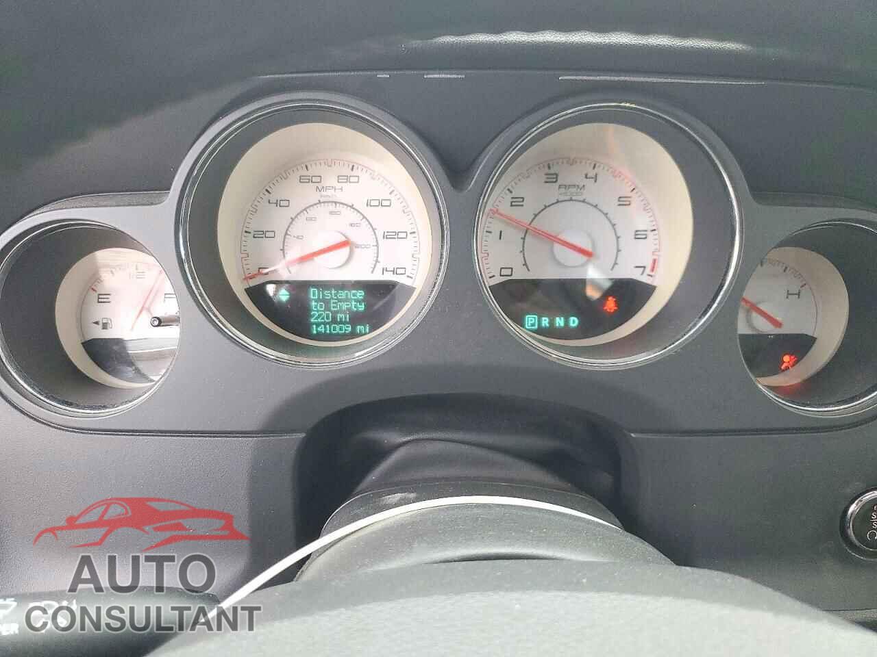 DODGE CHALLENGER 2013 - 2C3CDYAGXDH500846