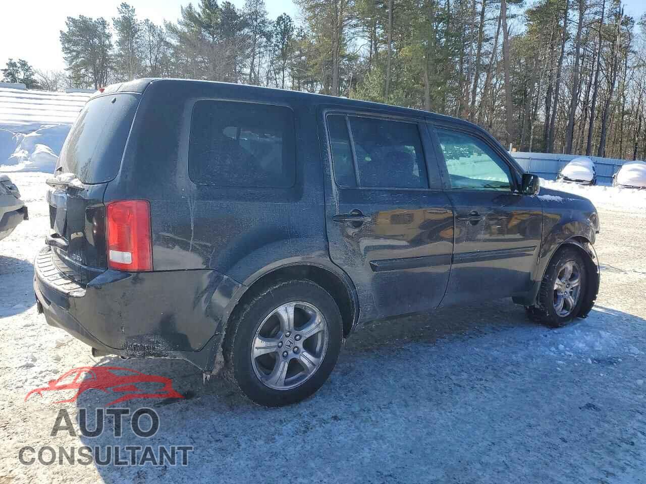 HONDA PILOT 2012 - 5FNYF4H50CB028041