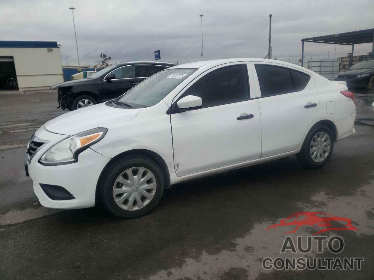 NISSAN VERSA 2018 - 3N1CN7AP1JL872486