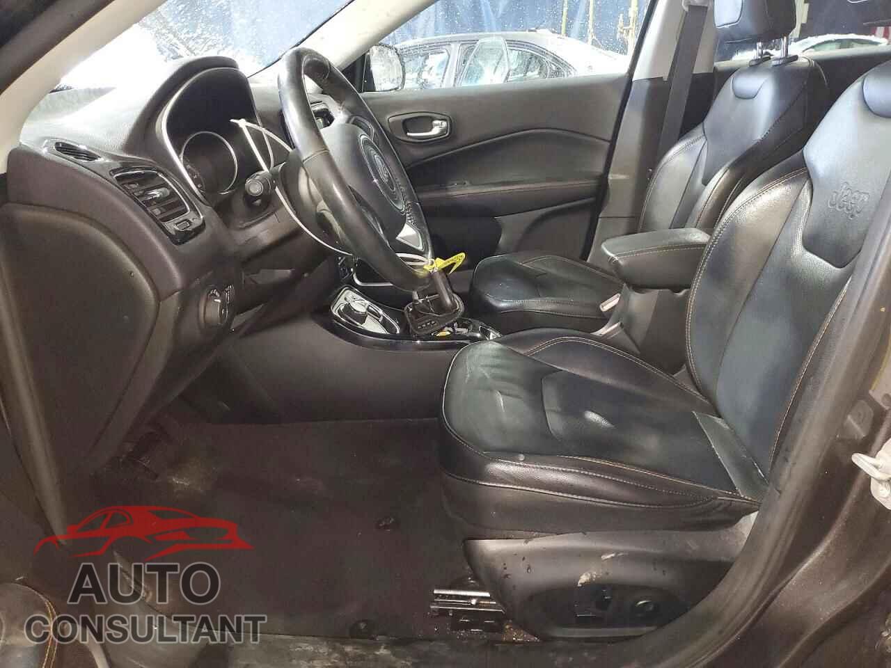 JEEP COMPASS 2019 - 3C4NJDCB4KT683401