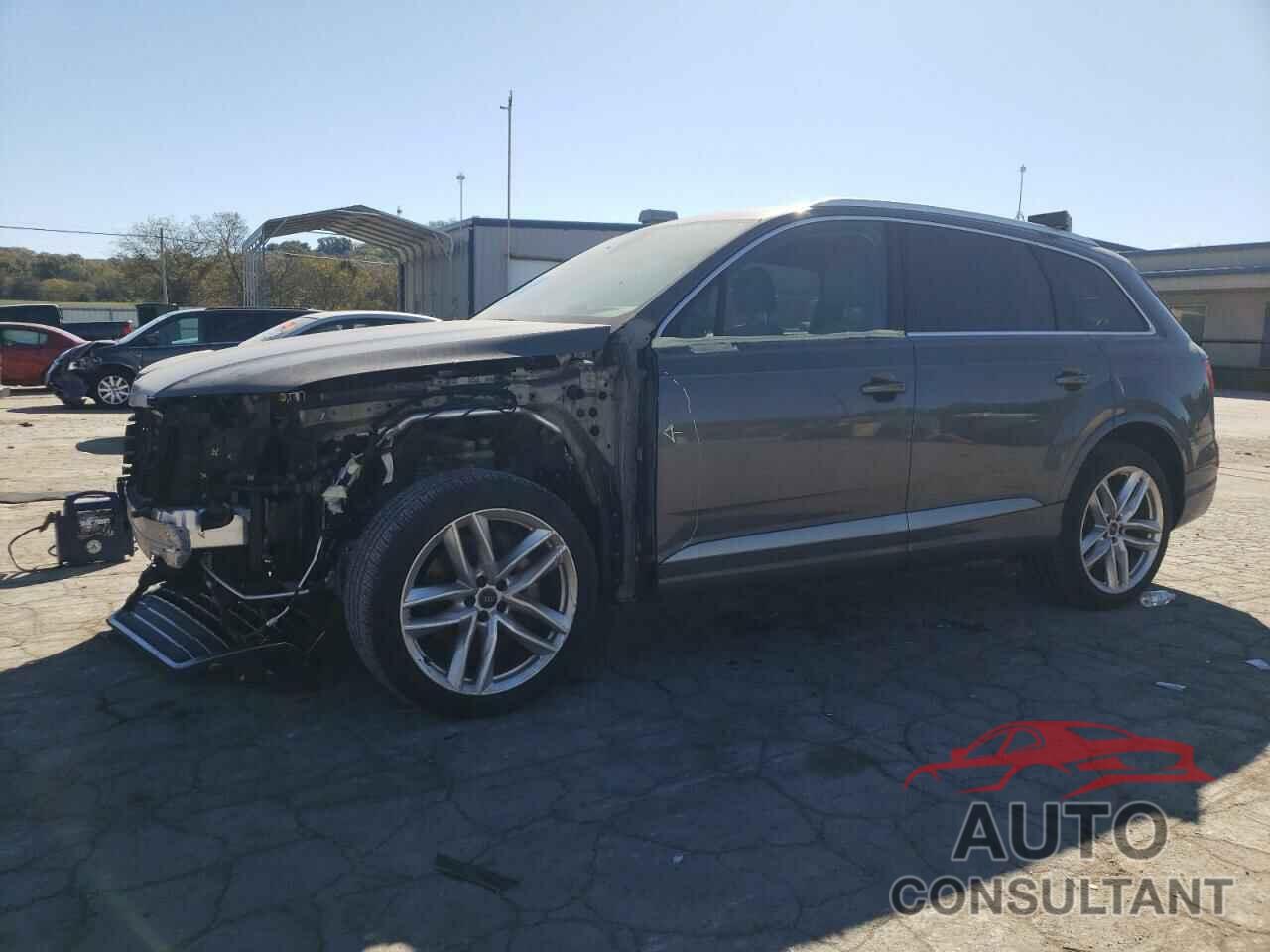 AUDI Q7 2018 - WA1VAAF7XJD053287