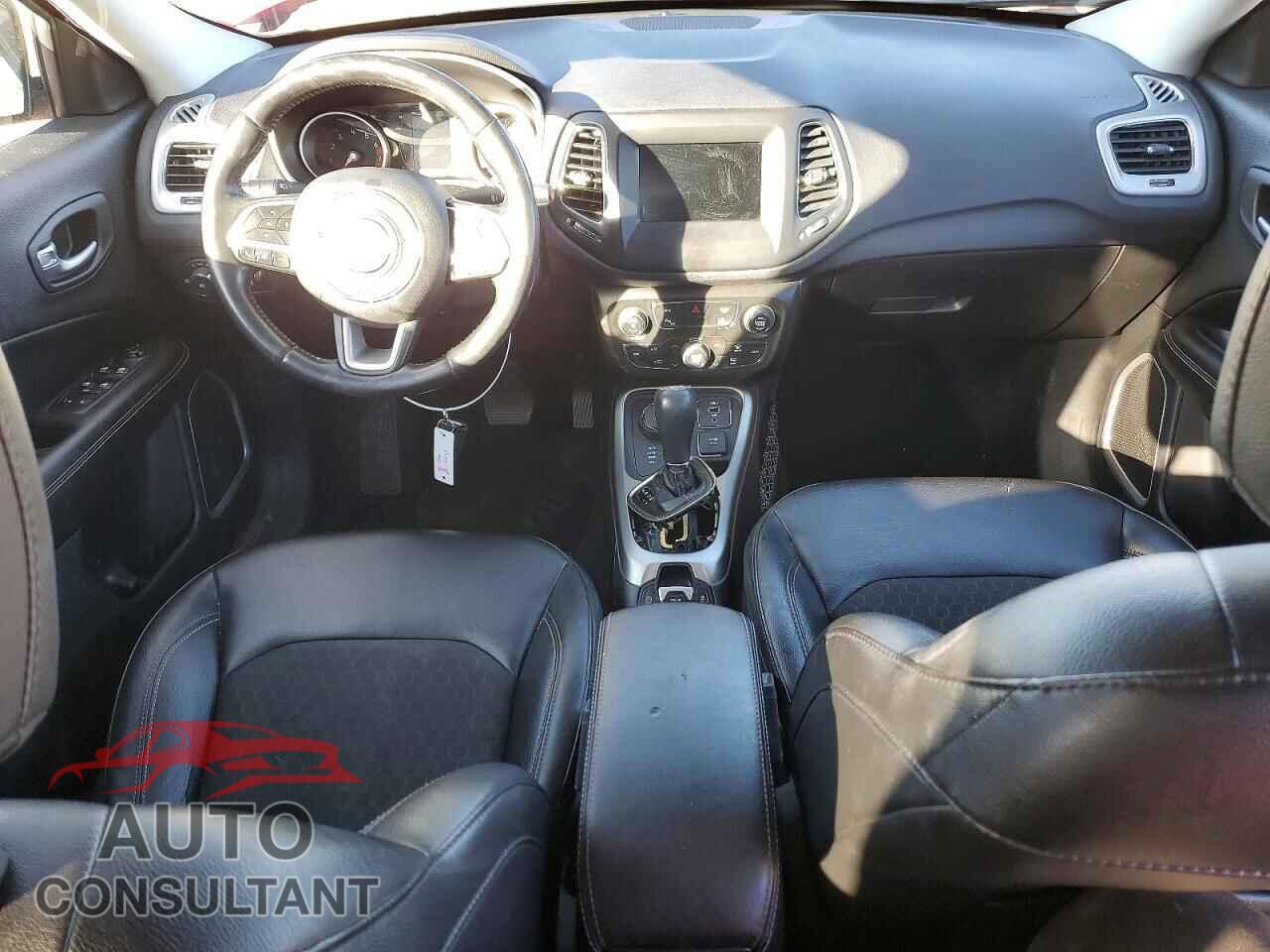 JEEP COMPASS 2020 - 3C4NJDBB7LT244535