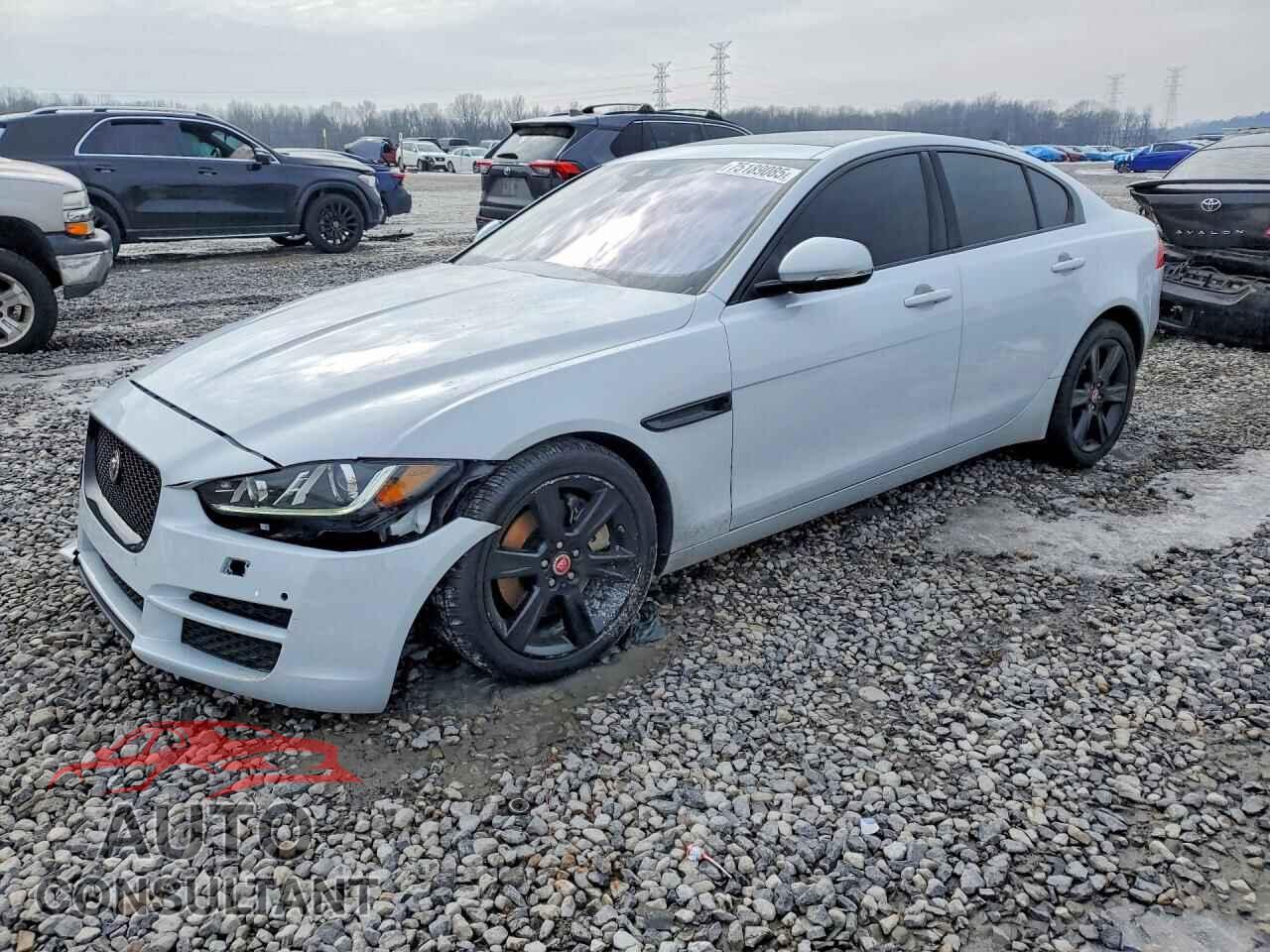 JAGUAR XE 2017 - SAJAE4BG6HA963435