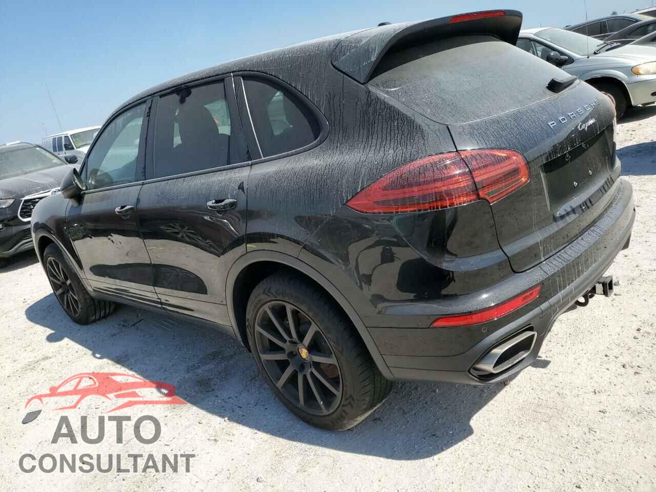 PORSCHE CAYENNE 2016 - WP1AA2A2XGLA10846