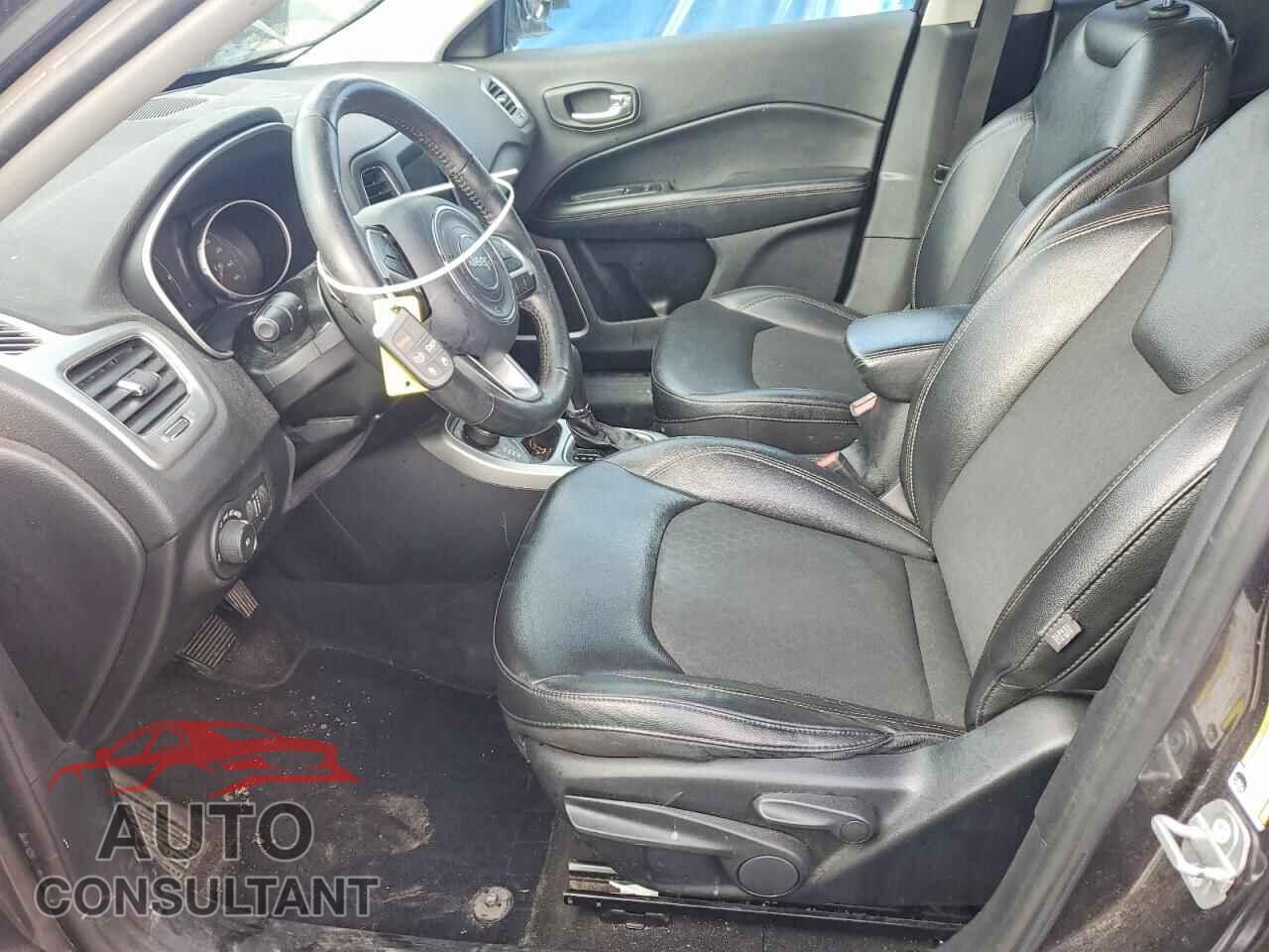 JEEP COMPASS 2019 - 3C4NJDBB0KT646122