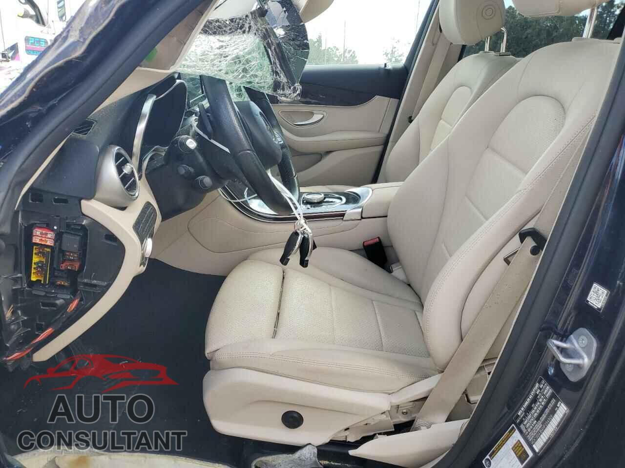 MERCEDES-BENZ GLC-CLASS 2017 - WDC0G4JB4HF254509