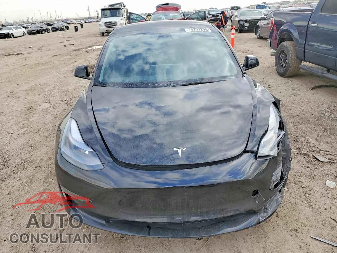 TESLA MODEL 3 2023 - 5YJ3E1EA4PF426517