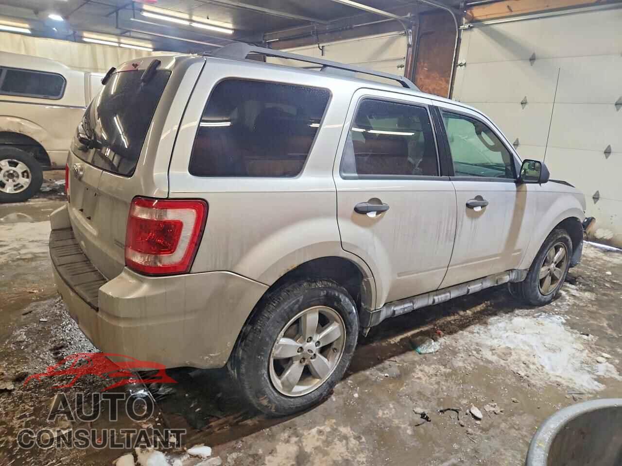 FORD ESCAPE 2012 - 1FMCU9D77CKB61186