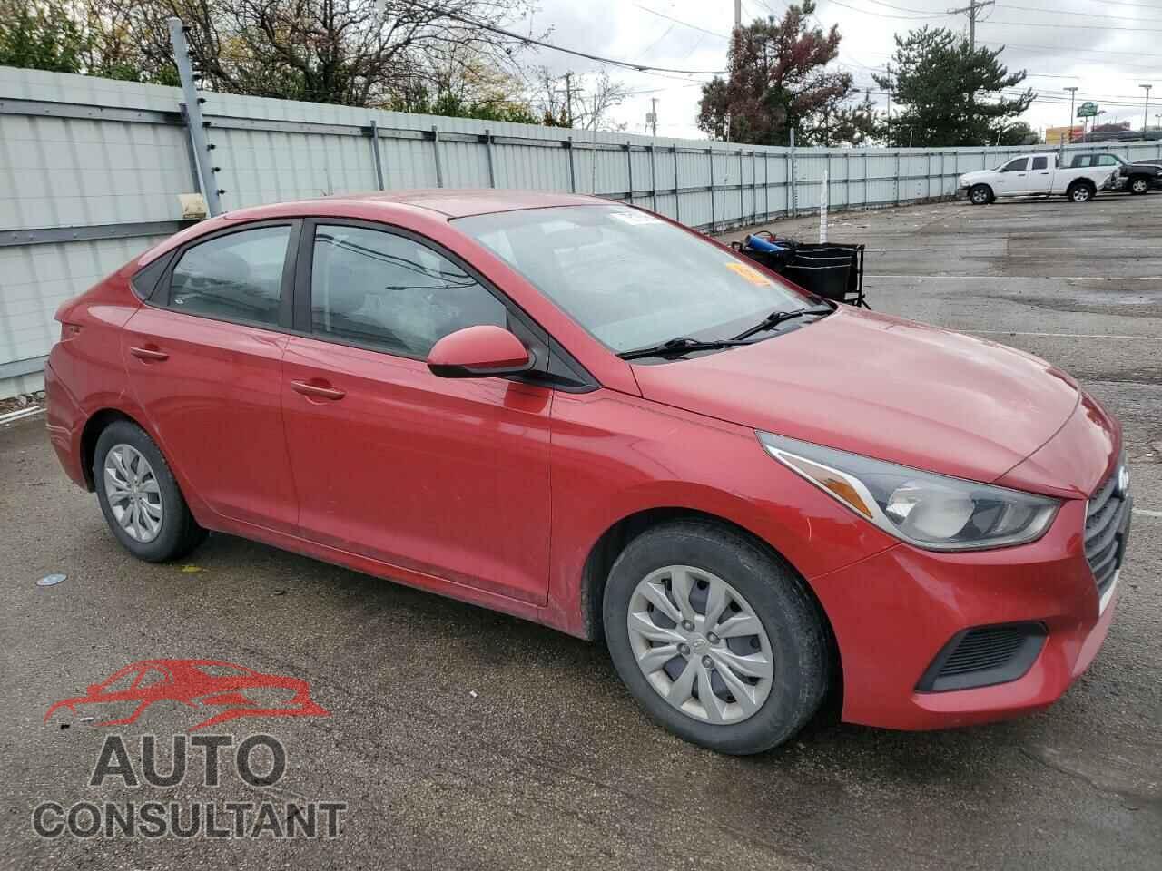 HYUNDAI ACCENT 2018 - 3KPC24A35JE018414
