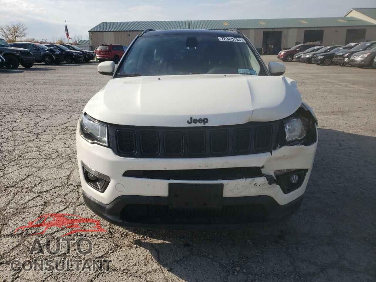 JEEP COMPASS 2018 - 3C4NJDBB3JT314965