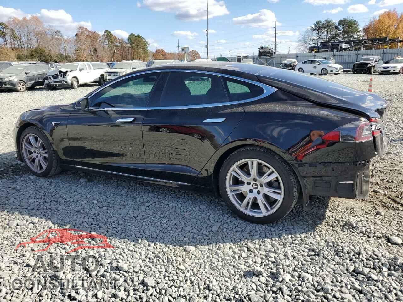 TESLA MODEL S 2020 - 5YJSA1E24LF413566