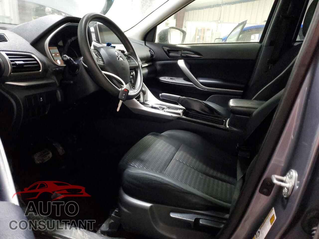 MITSUBISHI ECLIPSE 2018 - JA4AT4AA2JZ061271