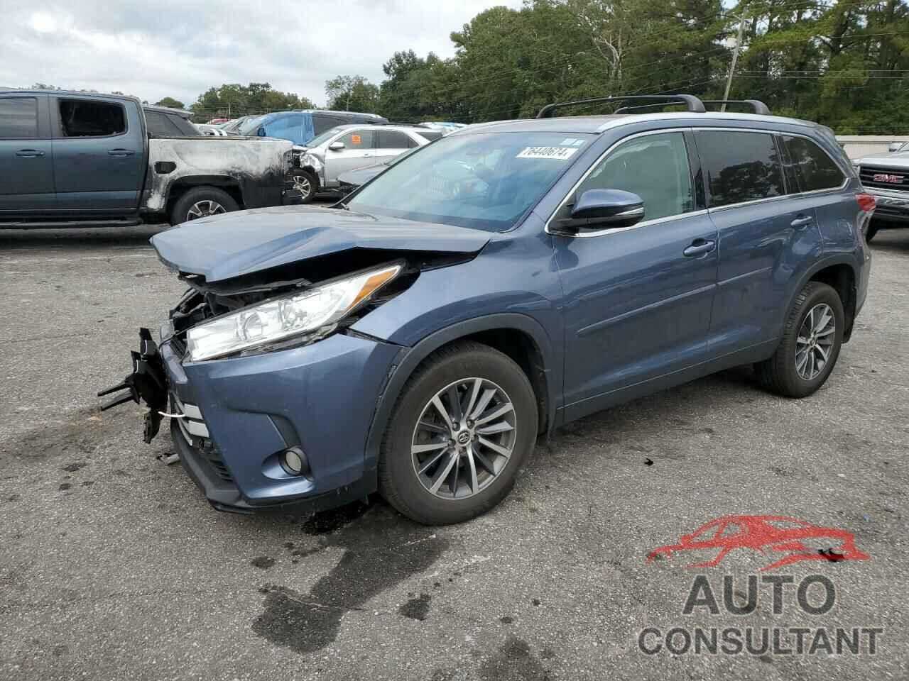 TOYOTA HIGHLANDER 2019 - 5TDJZRFH8KS920986