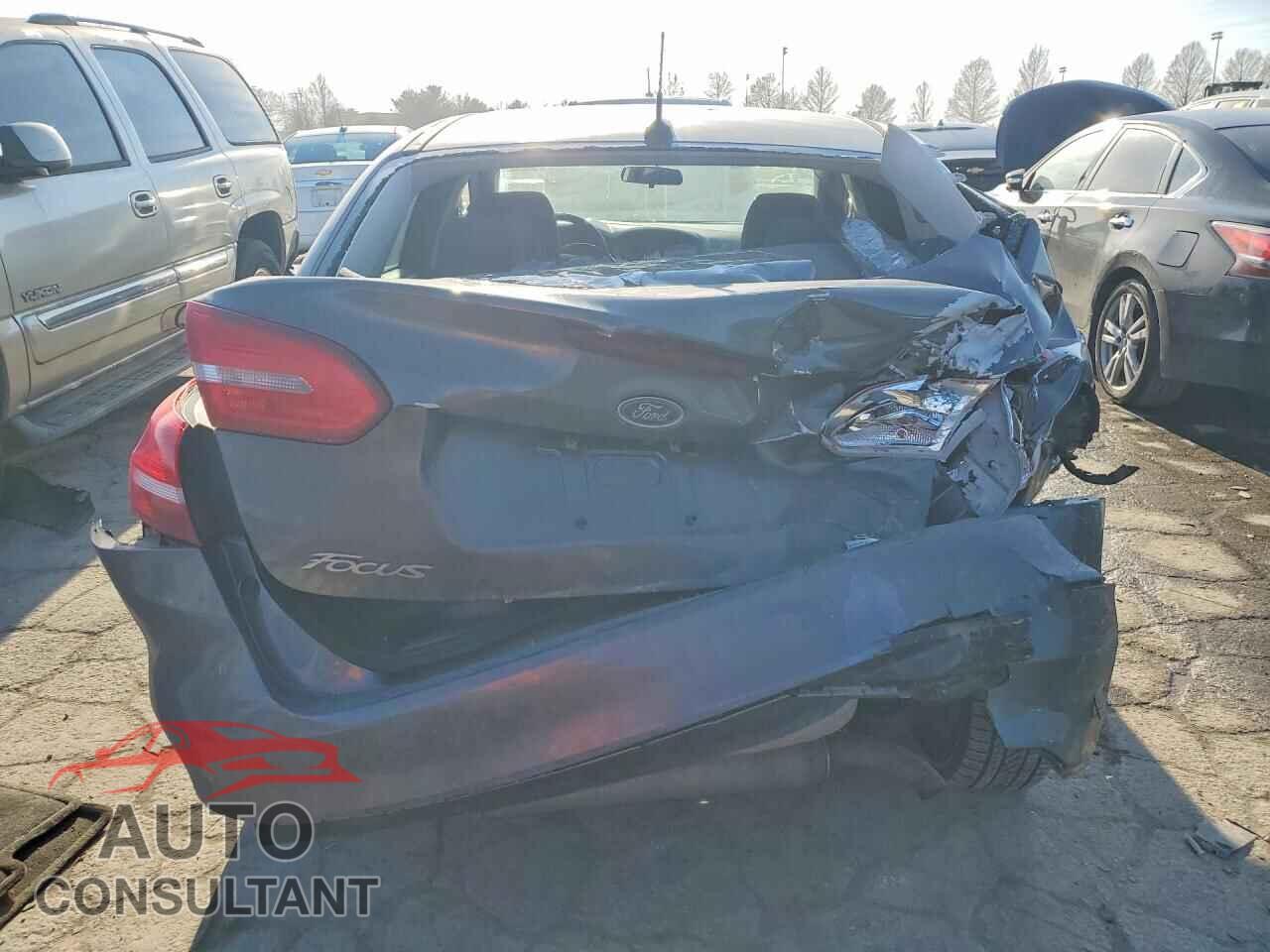 FORD FOCUS 2016 - 1FADP3FE1GL212485