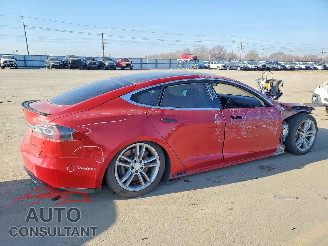 TESLA MODEL S 2013 - 5YJSA1DNXDFP11133