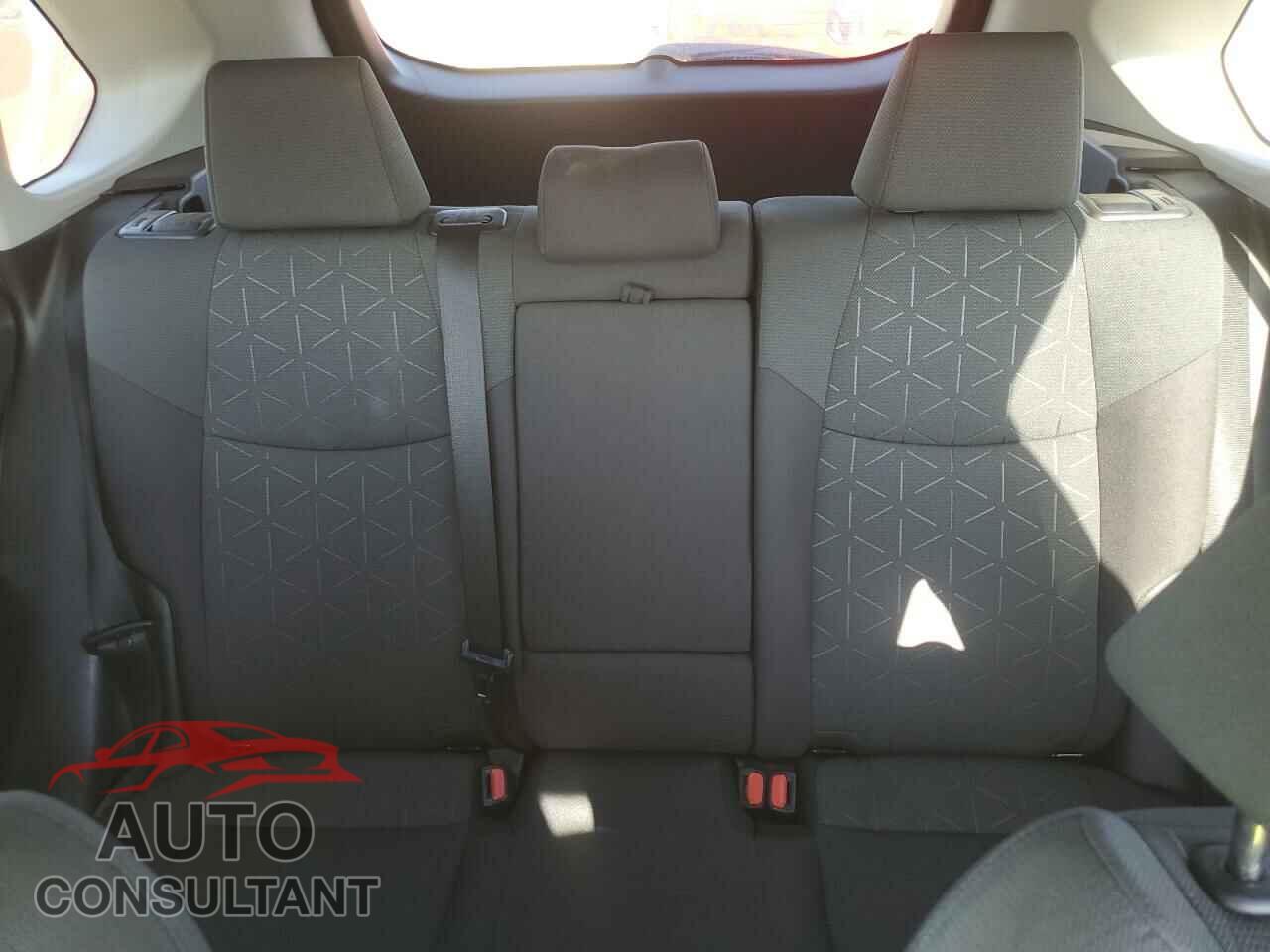 TOYOTA RAV4 2023 - 2T3W1RFV4PC215550