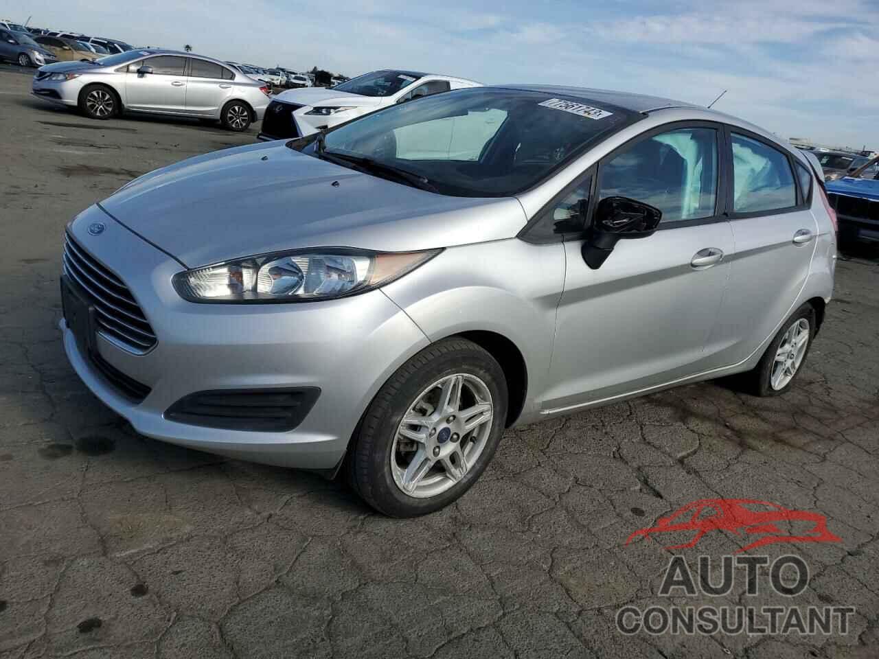 FORD FIESTA 2018 - 3FADP4EJ1JM101607